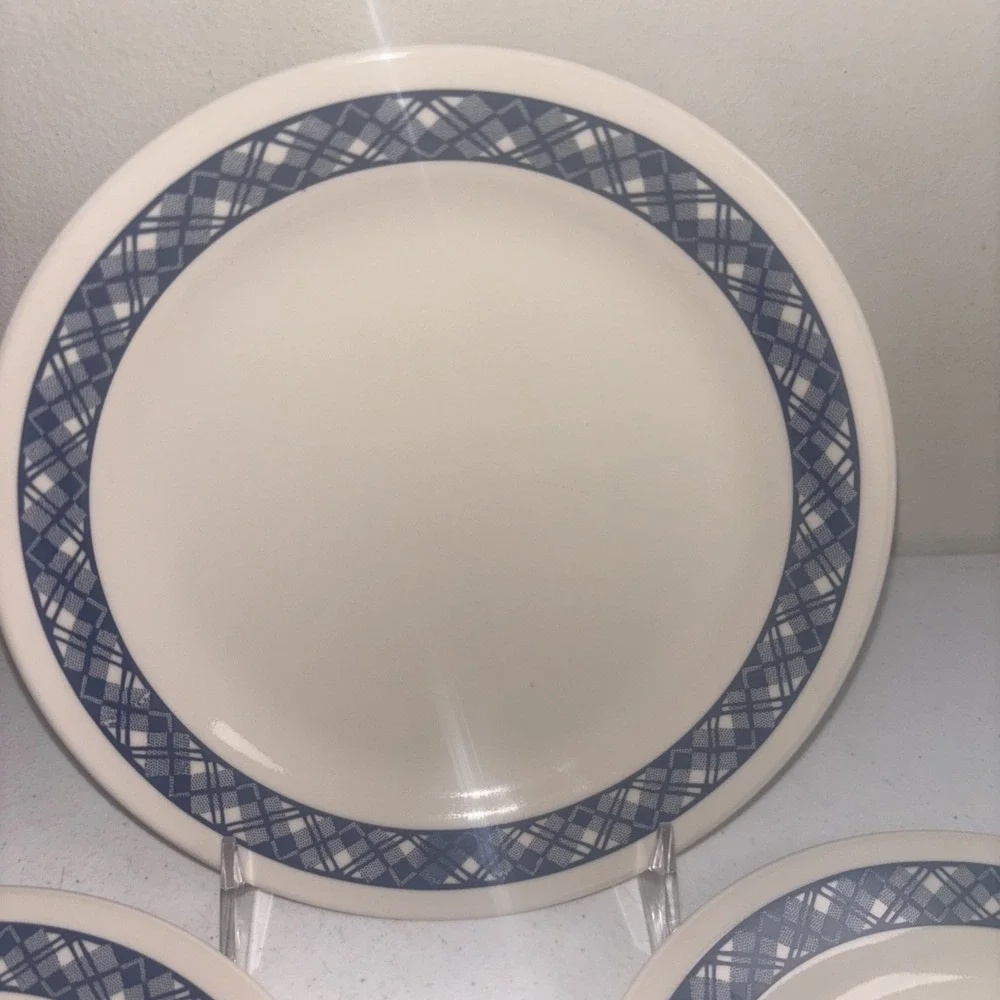 Corelle BLUE PLAID Bread Salad Plates  7 1/4